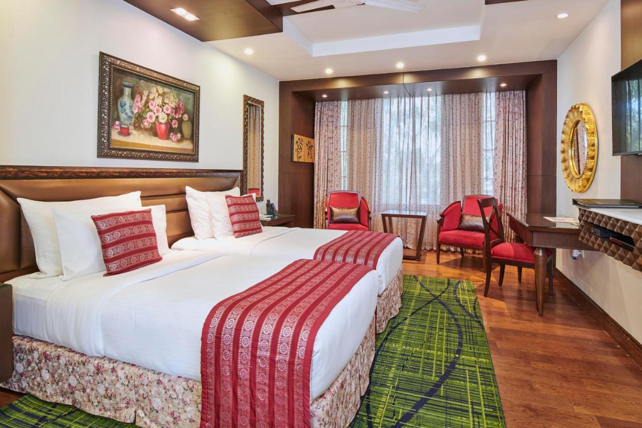 Mayfair Convention Bhubaneswar Exterior foto